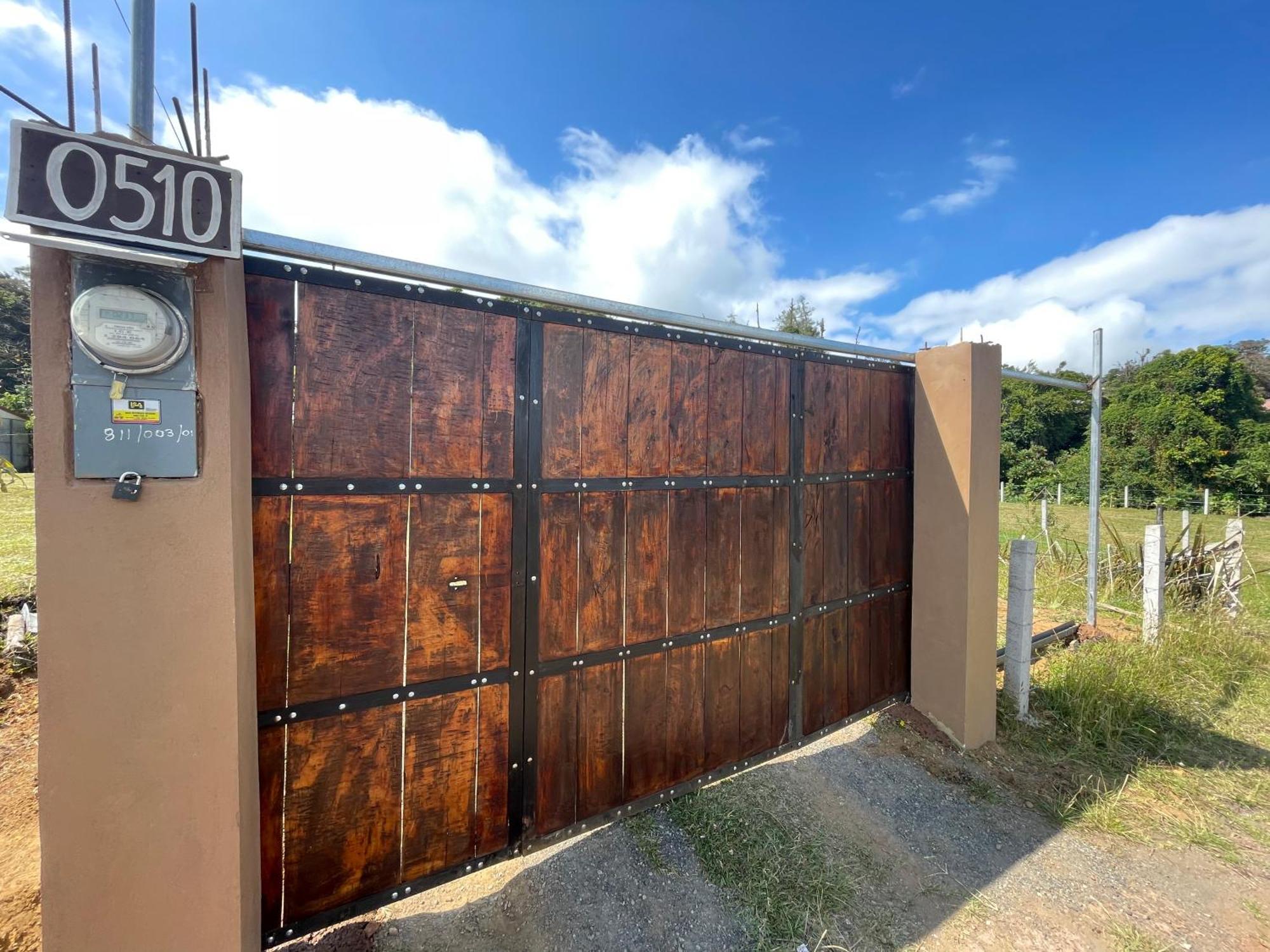 Poas Volcano Rooms Fraijanes Exterior photo