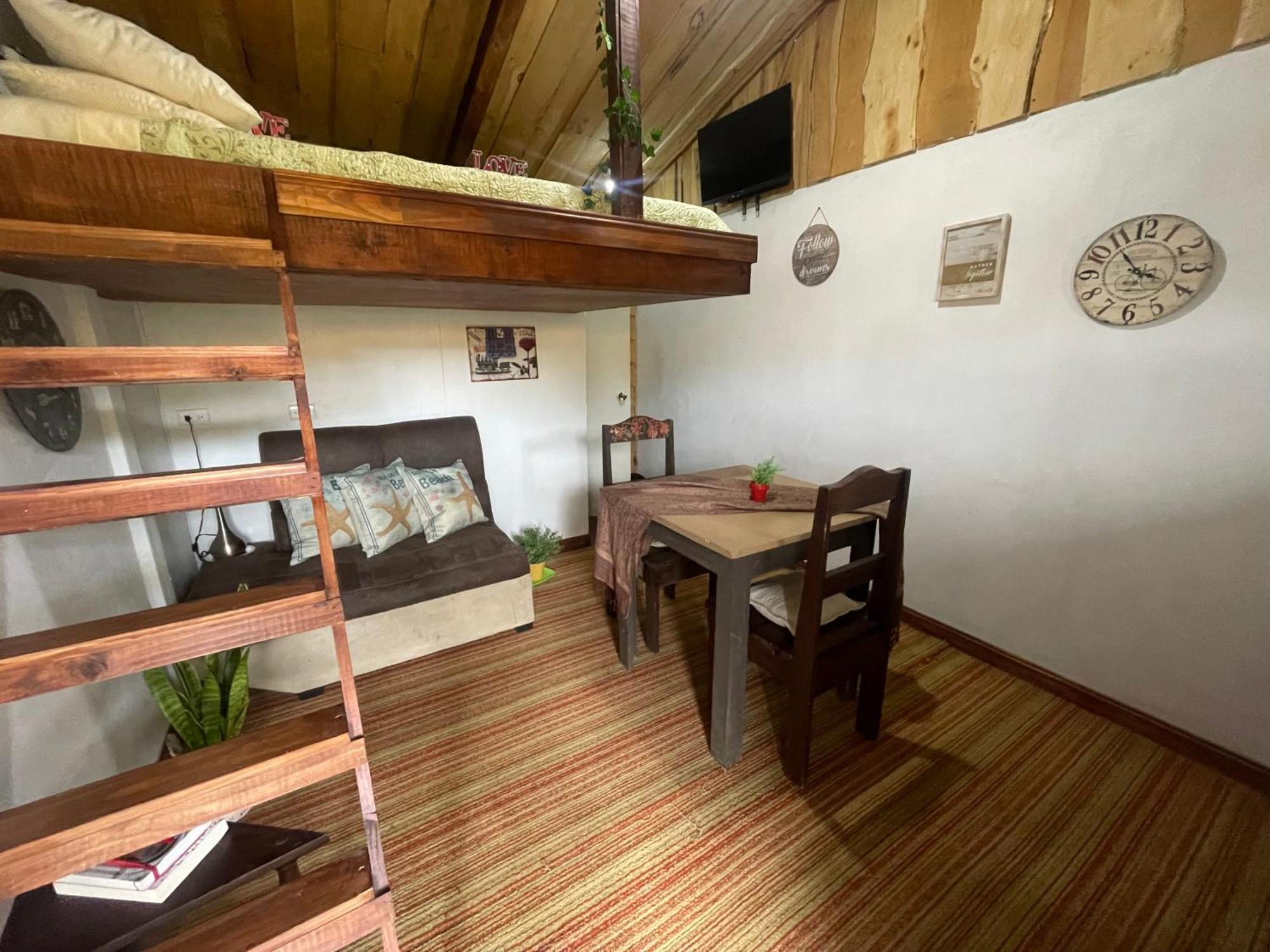 Poas Volcano Rooms Fraijanes Exterior photo